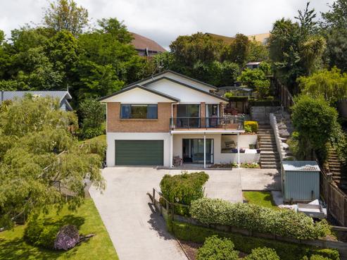 18 Phoenix Place, Dinsdale