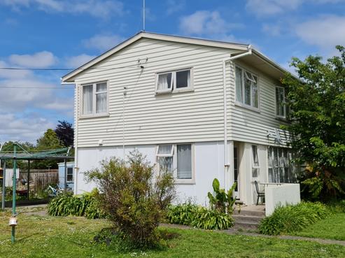 24 Bentham Street, Westport