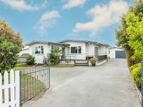 66 Guppy Road, Greenmeadows