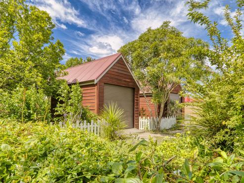 409 Nelson Street North, Hastings