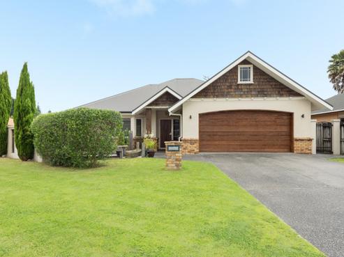 86 Solomon Street, Brookfield
