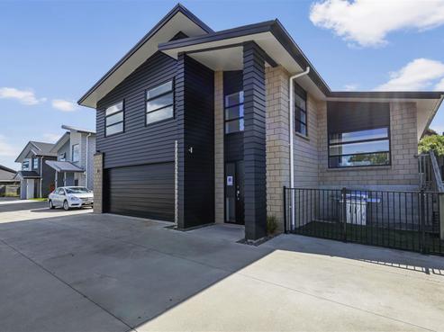 43 Shrule Place, Rototuna North