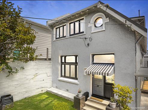 64 Russell Terrace, Berhampore