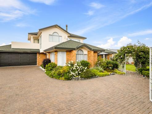 10 Suncrest Drive, West Harbour