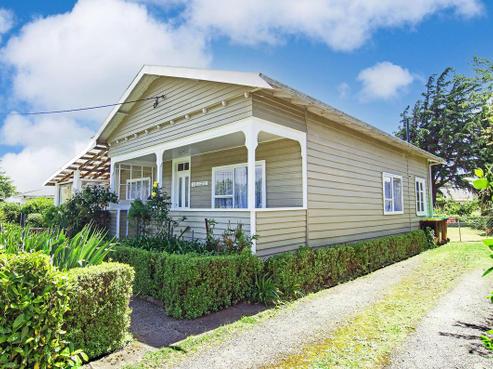 18 Victoria Street, Carterton
