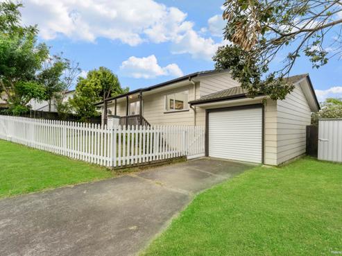 1 Van Dyke Place, West Harbour