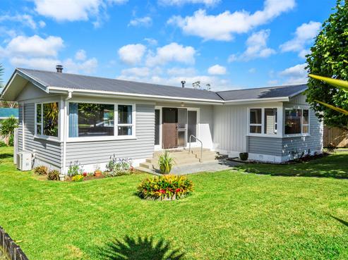 30 Beazley Crescent, Tikipunga