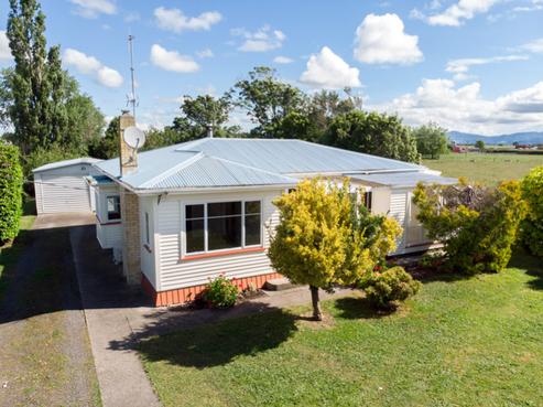 19 Phillips Road, Ngatea