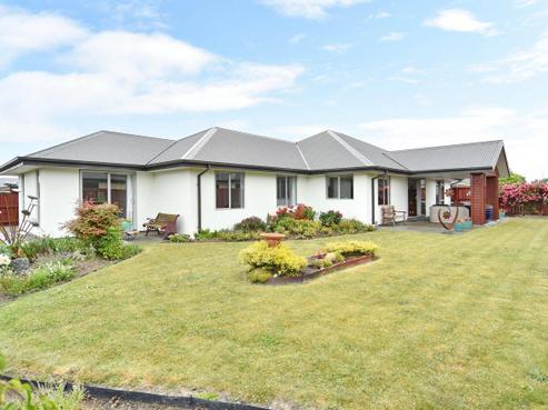 10 Old Farm Place, Rangiora