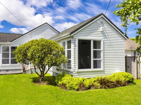 12 Argyle Grove, Trentham