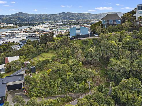 8E Nikau Road, Point Howard