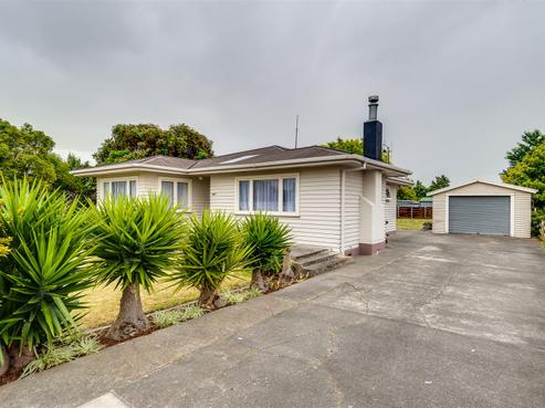 607 Lumsden Road, Akina