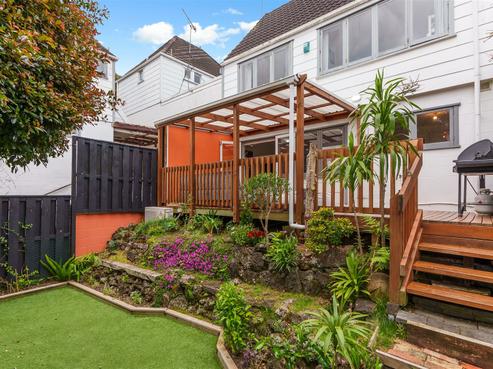 2/93 Saint Lukes Road, Sandringham