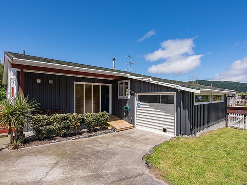 36 Thurleigh Grove, Karori