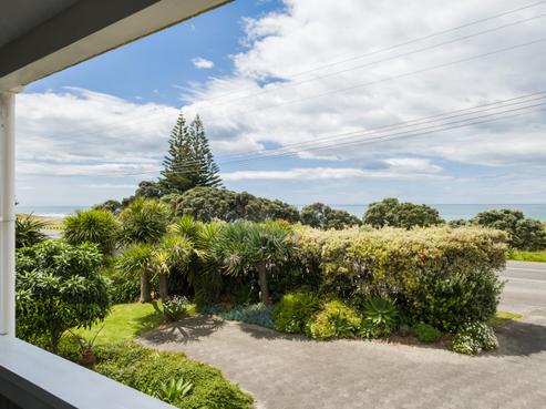56 Moana Road, Okitu