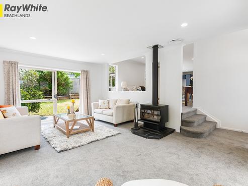 3 Glesan Place, Beachlands