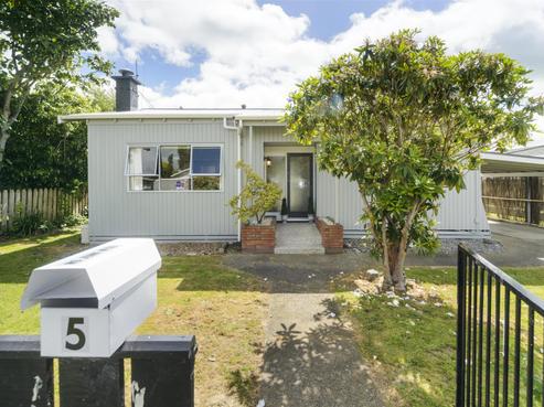 5 Humphrey Street, Marton