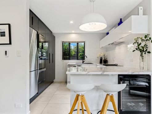 2/16 Hanover Place, Ilam