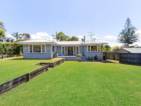 56 Salisbury Road, Birkdale