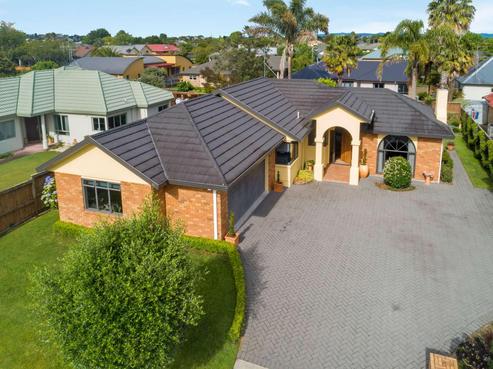 13 Chesterfield Place, Rototuna