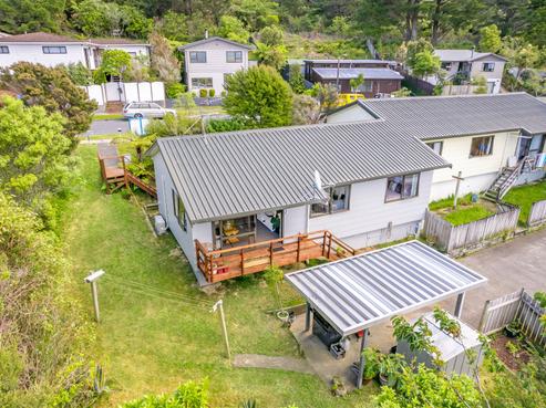 14B Fenchurch Grove, Stokes Valley