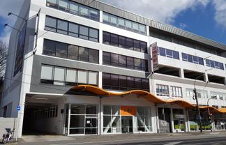 Top Notch Office Block On the Edge of Town