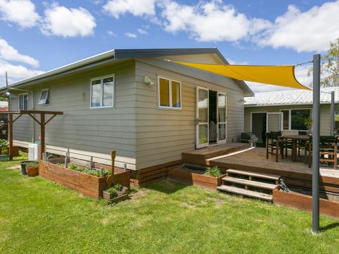 2/120 Taupo View Road, Taupo
