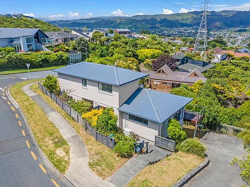 114 Tirohanga Road, Tirohanga
