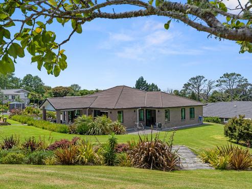 110 Vaughans Road, Long Bay