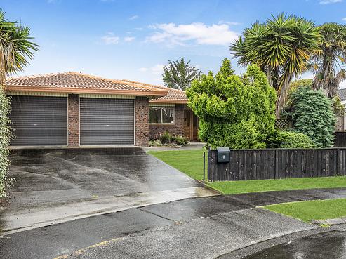 6 Tulloch Place, Conifer Grove