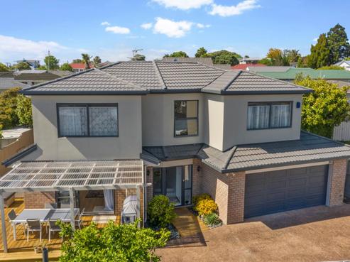 24A Bodi Place, Te Atatu South
