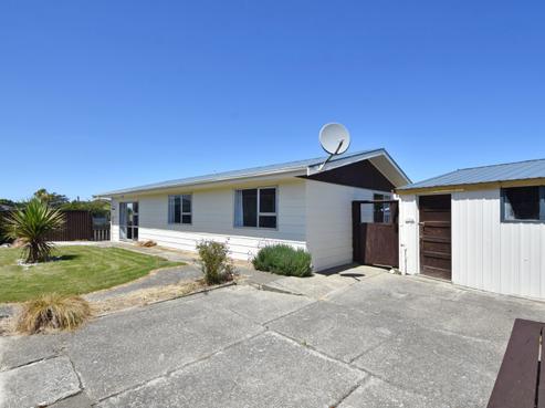 82 Dunbeath Place, Kew
