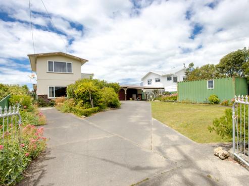 70 Rogers Road, Bay View