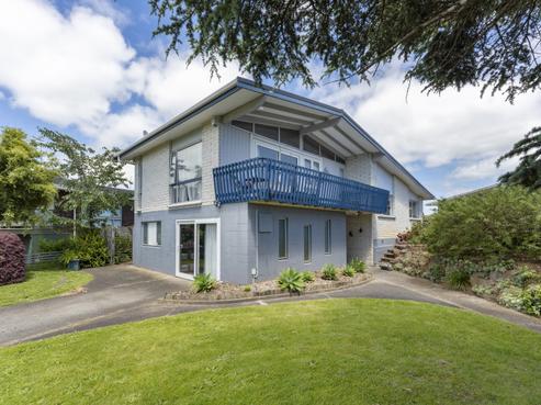 50 Fairview Avenue, Feilding