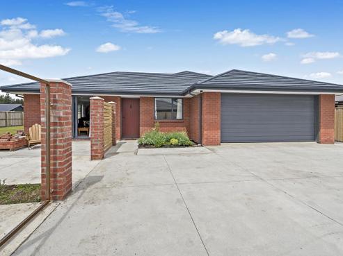 35 Brenley Drive, Rolleston