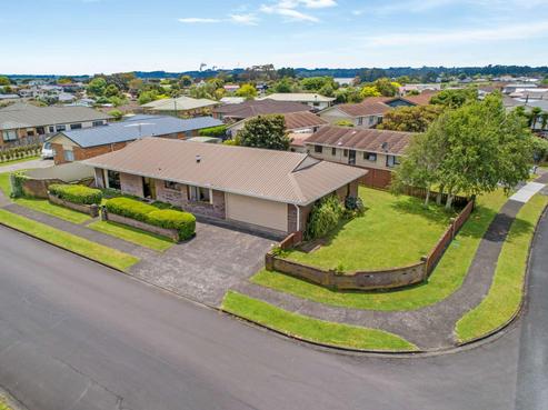 28 Edgewater Parade, Waiuku
