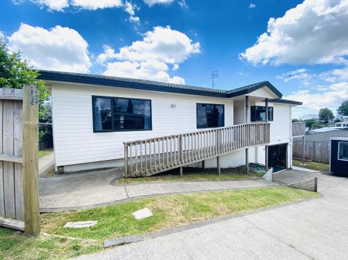 73B Henderson Crescent, Parkvale