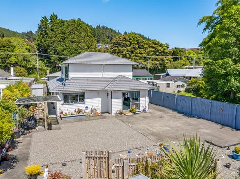 25A Pinehaven Road, Pinehaven