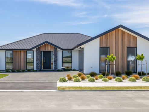 81 Southfield Drive, Lincoln