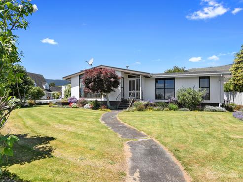 2 Selbourne Avenue, Richmond