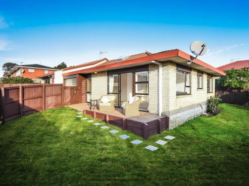3/52 Jellicoe Road, Panmure