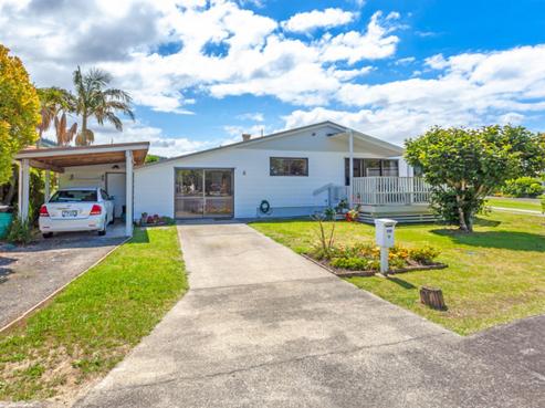 100D Waverley Place, Whangamata