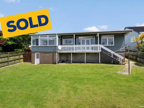 27 Sunrise Avenue, Murrays Bay