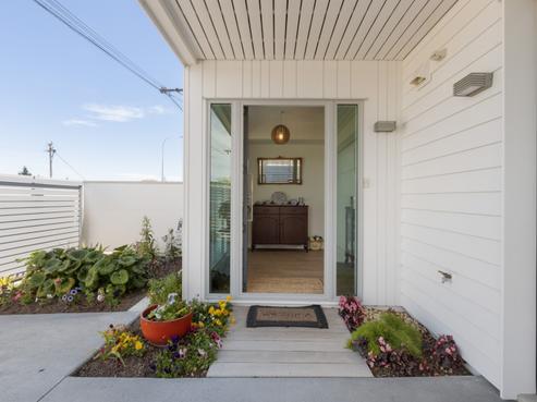 82 Meeanee Quay, Westshore