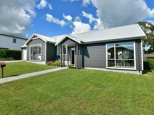 101 Harris Drive, Silverdale