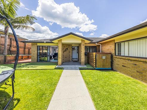 30 Saralee Drive, Manurewa