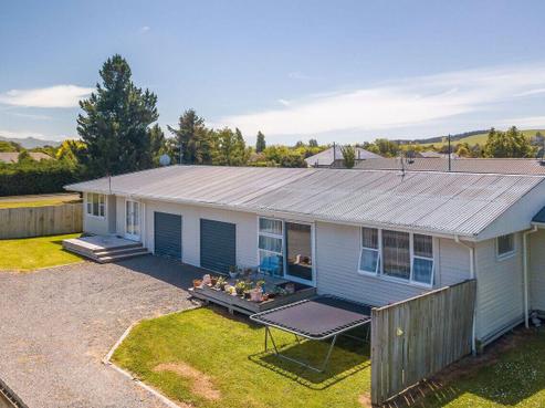 8B Ropley Street, Amberley