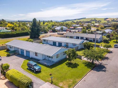 8D Ropley Street, Amberley