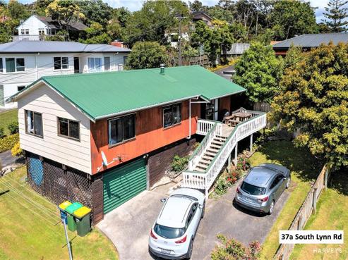 37A South Lynn Road, Titirangi