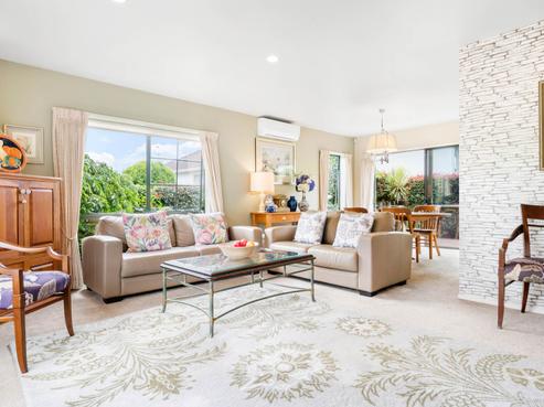 2/30 Ballycullanie Place, Dannemora